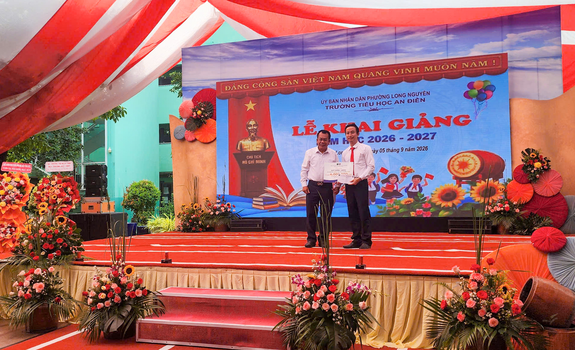 Pacific Petro trao quỹ dự án Tái chế rác nhựa – Giữ môi trường xanh trong lễ khai giảng Trường Tiểu học An Điền